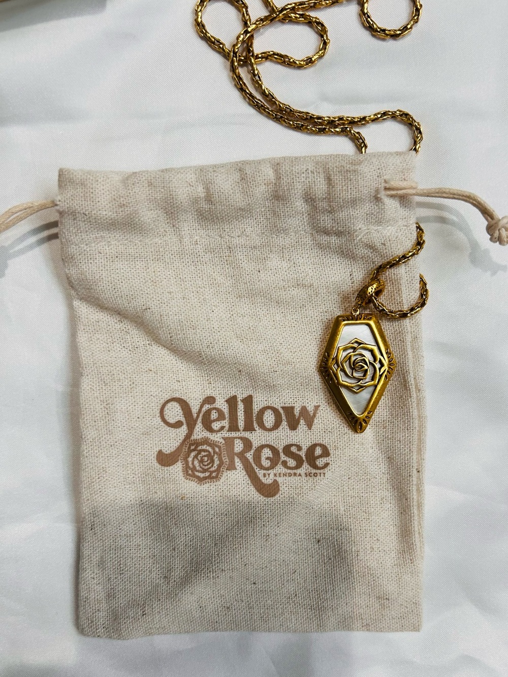 Kendra Scott/Yellow Rose - Tessa Necklace NWT - Picture 5 of 10